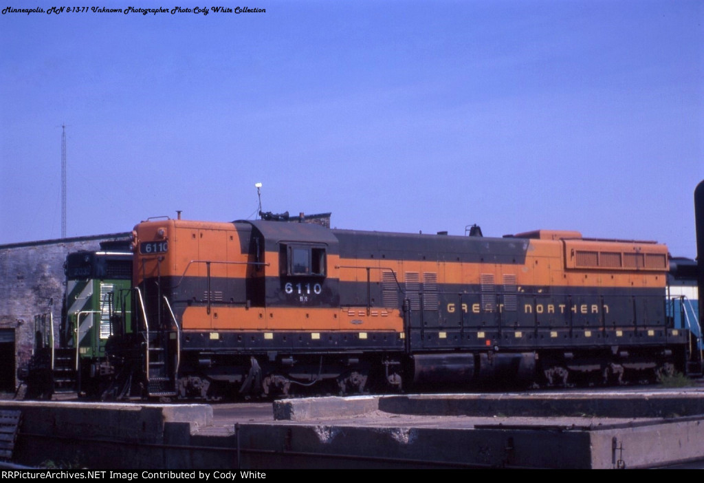 Burlington Northern SD9 6110